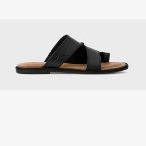 NEW!! UGG Women's Size 8 Black Matira Cross Strap Sandals